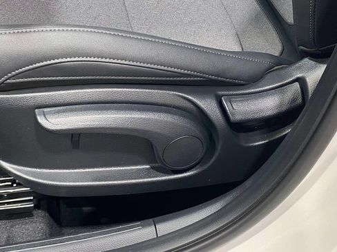 New 2026 Kia Seltos S AWD/4WD image 16