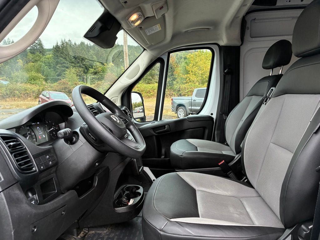 Used 2025 RAM ProMaster 2500 w/ Convenience Group FWD image 13