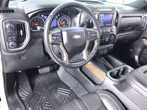 Used 2020 Chevrolet Silverado 3500 High Country w/ Z71 Off-Road Package AWD/4WD image 9