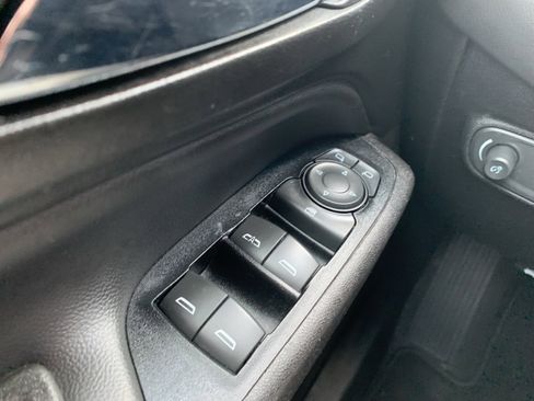 Used 2018 Chevrolet Equinox LT image 33