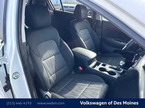 Used 2022 Kia Sportage LX image 14