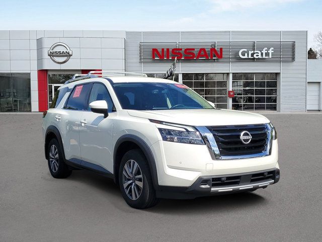 Certified 2023 Nissan Pathfinder SL AWD/4WD image 2