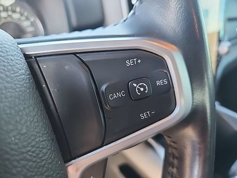 Used 2023 RAM 1500 Big Horn AWD/4WD image 11