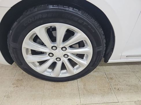 Used 2015 Buick LaCrosse Leather w/ Experience Buick Package image 22