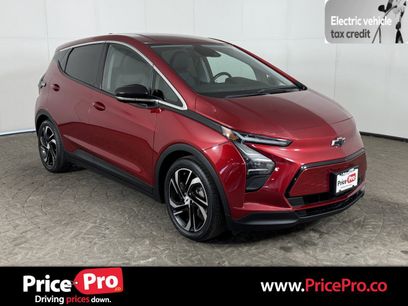 Used 2022 Chevrolet Bolt LT w/ Infotainment Package
