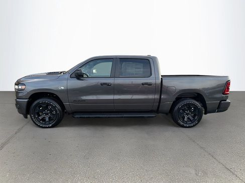 New 2026 RAM 1500 Express AWD/4WD image 42