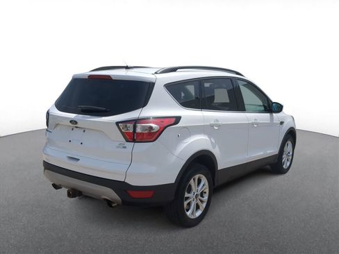 Used 2018 Ford Escape SE AWD/4WD image 8