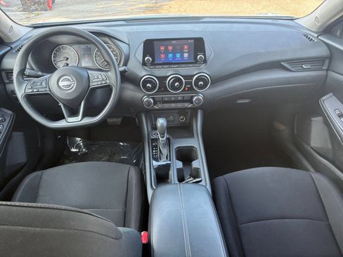 Used 2025 Nissan Sentra S FWD image 28