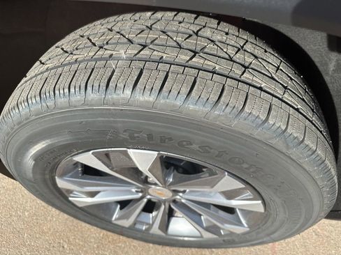 New 2026 Chevrolet Equinox LT w/ Convenience Package II image 34