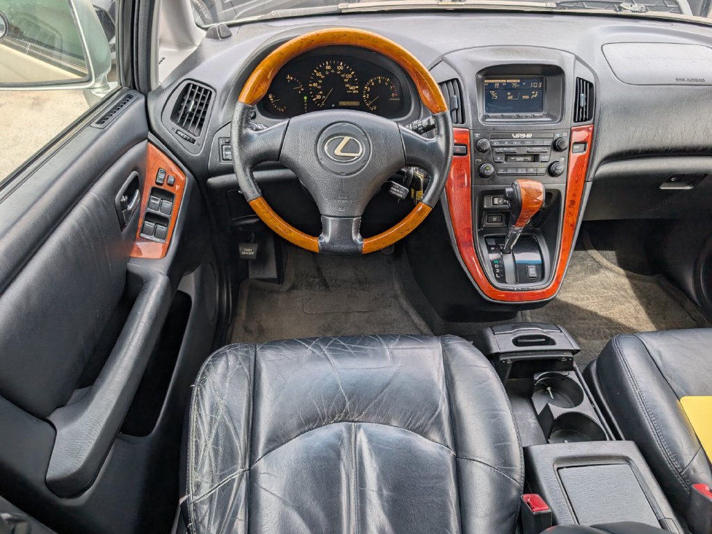 Used 2001 Lexus RX 300 FWD image 9