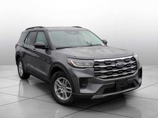 New 2026 Ford Explorer Active RWD video 2