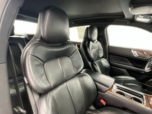 Used 2018 Lincoln Continental Reserve w/ Continental Climate Package AWD/4WD image 14