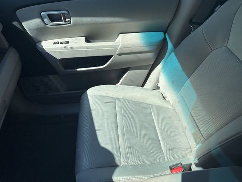 Used 2013 Honda Pilot LX image 12