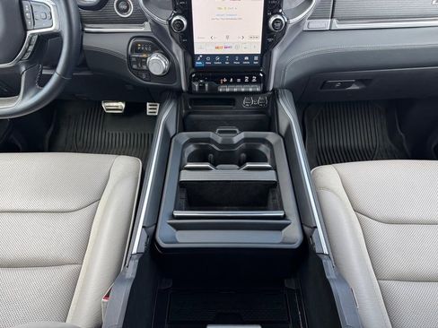 Used 2022 RAM 1500 Limited AWD/4WD image 22