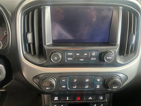 Used 2016 Chevrolet Colorado LT w/ Midnight Edition AWD/4WD image 20
