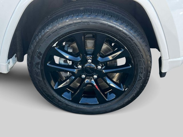 Used 2021 Jeep Grand Cherokee Laredo X AWD/4WD image 7