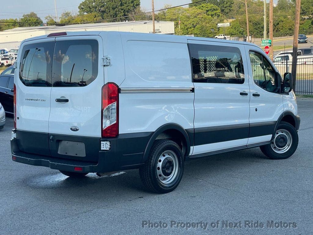 Used 2018 Ford Transit 250 130 Low Roof RWD image 2