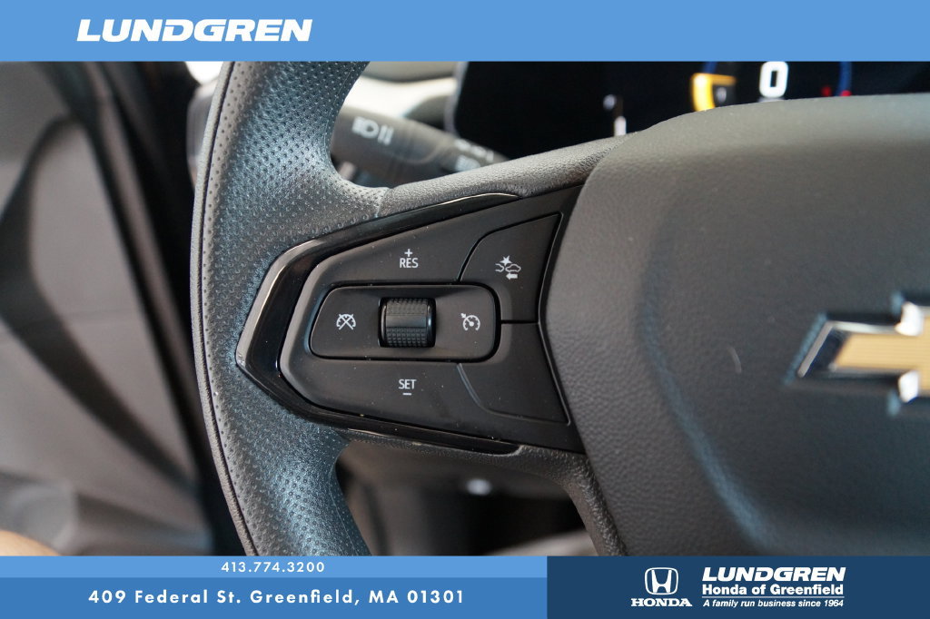 Used 2025 Chevrolet TrailBlazer LT AWD/4WD image 19