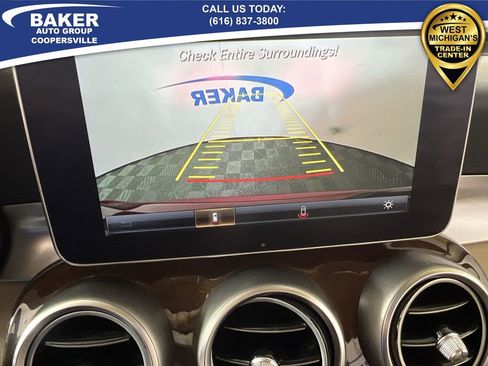 Used 2019 Mercedes-Benz GLC 300 4MATIC image 16