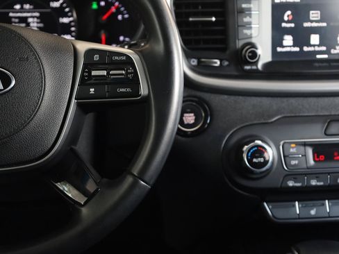 Used 2019 Kia Sorento EX AWD/4WD image 37
