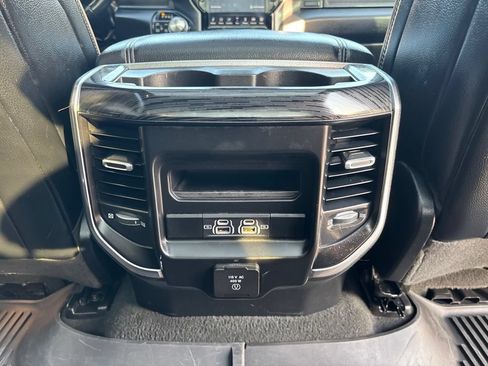 Used 2023 RAM 1500 Laramie AWD/4WD image 22
