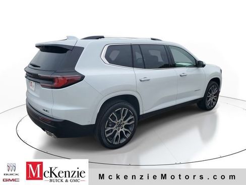 New 2026 GMC Acadia Denali Ultimate FWD image 4