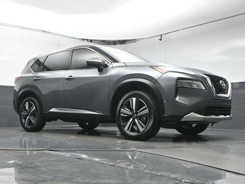 Used 2023 Nissan Rogue Platinum w/ Platinum Premium Package image 41