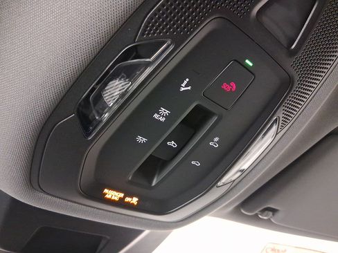 Used 2025 Audi Q6 e-tron Premium Plus w/ Premium Plus image 27