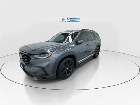 Certified 2023 Honda Pilot Elite image 6