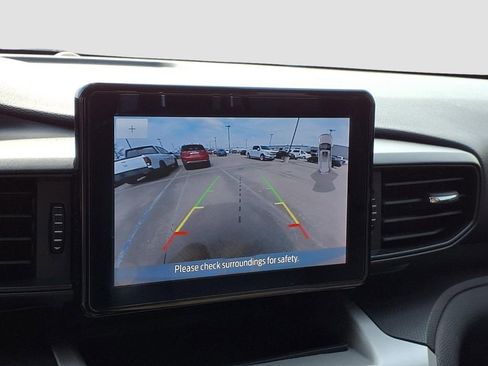 Used 2021 Ford Explorer 2WD image 10