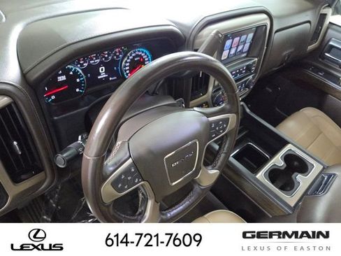 Used 2018 GMC Sierra 1500 Denali AWD/4WD image 18