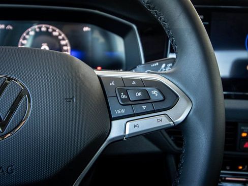 New 2026 Volkswagen Jetta SE image 35