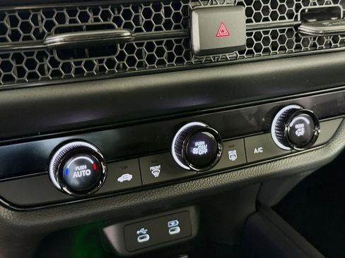 New 2026 Honda HR-V LX image 17