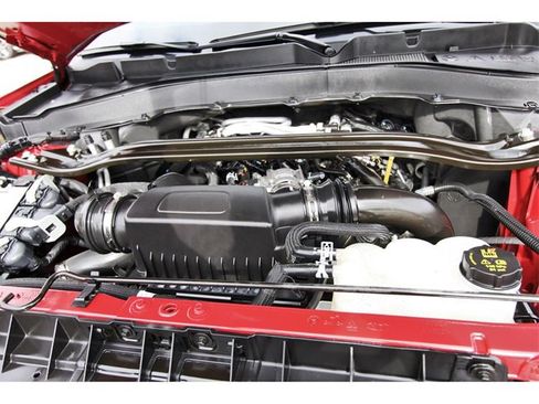 Used 2023 Ford Explorer King Ranch w/ Premium Technology Package image 31