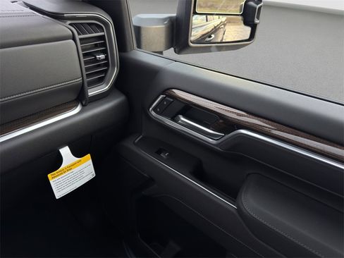 New 2026 Chevrolet Silverado 2500 LT w/ All Star Edition image 17