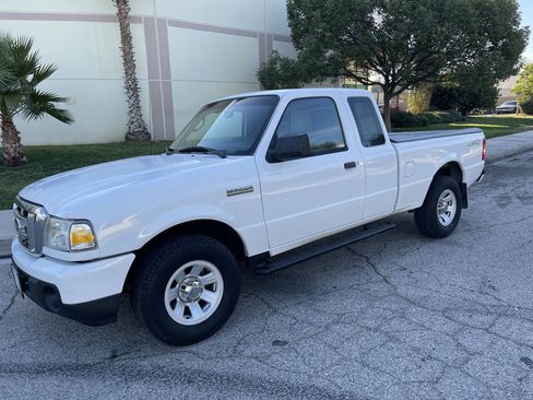 Used 2010 Ford Ranger XLT image 4