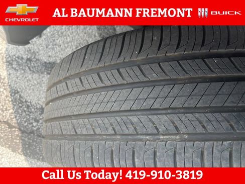 Used 2022 Buick Encore GX Essence w/ Experience Buick Package AWD/4WD image 28