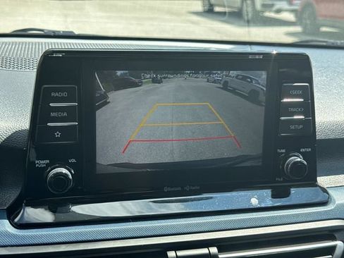 Used 2021 Kia Seltos S AWD/4WD image 35