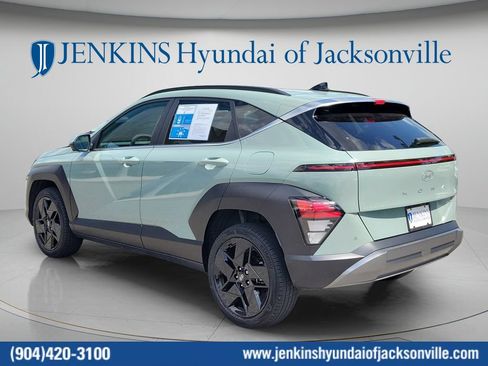 Used 2024 Hyundai Kona Limited AWD/4WD image 8