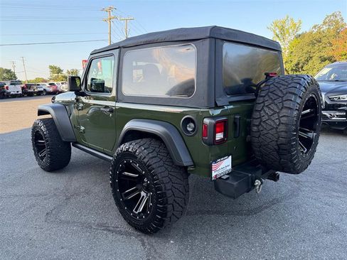 Used 2020 Jeep Wrangler Sport AWD/4WD image 9