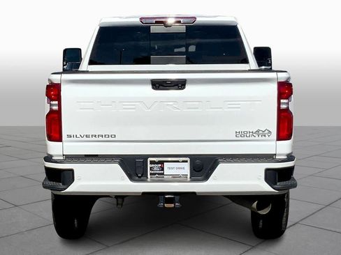 Used 2024 Chevrolet Silverado 3500 High Country w/ High Country Premium Package image 4
