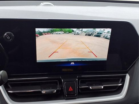Used 2025 Chevrolet TrailBlazer LT AWD/4WD image 4