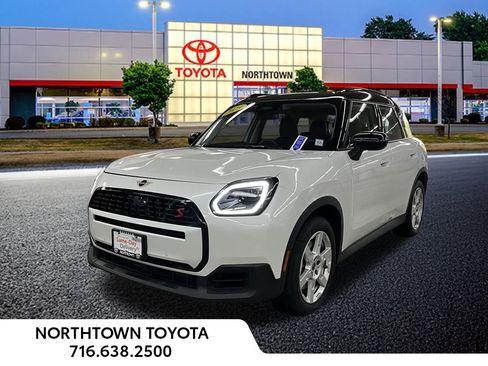 Used 2025 MINI Cooper Countryman S image 1
