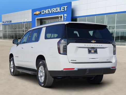 New 2026 Chevrolet Suburban LT w/ Comfort Package RWD image 4
