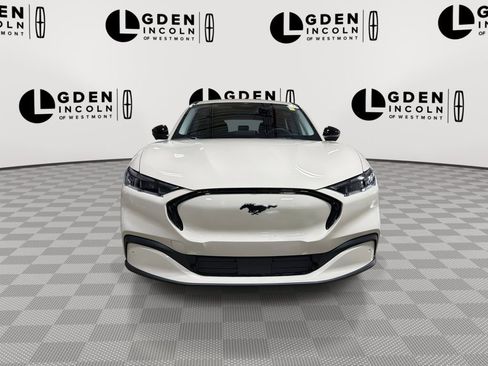 Used 2025 Ford Mustang Mach-E Premium image 3