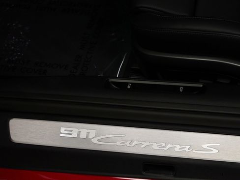 Used 2024 Porsche 911 Carrera S image 33