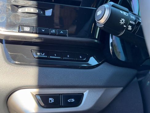 Used 2024 Lexus RX 350 Premium Plus w/ Convenience Package image 30