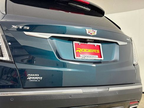 Used 2025 Cadillac XT5 Sportv w/ Technology Package AWD/4WD image 28