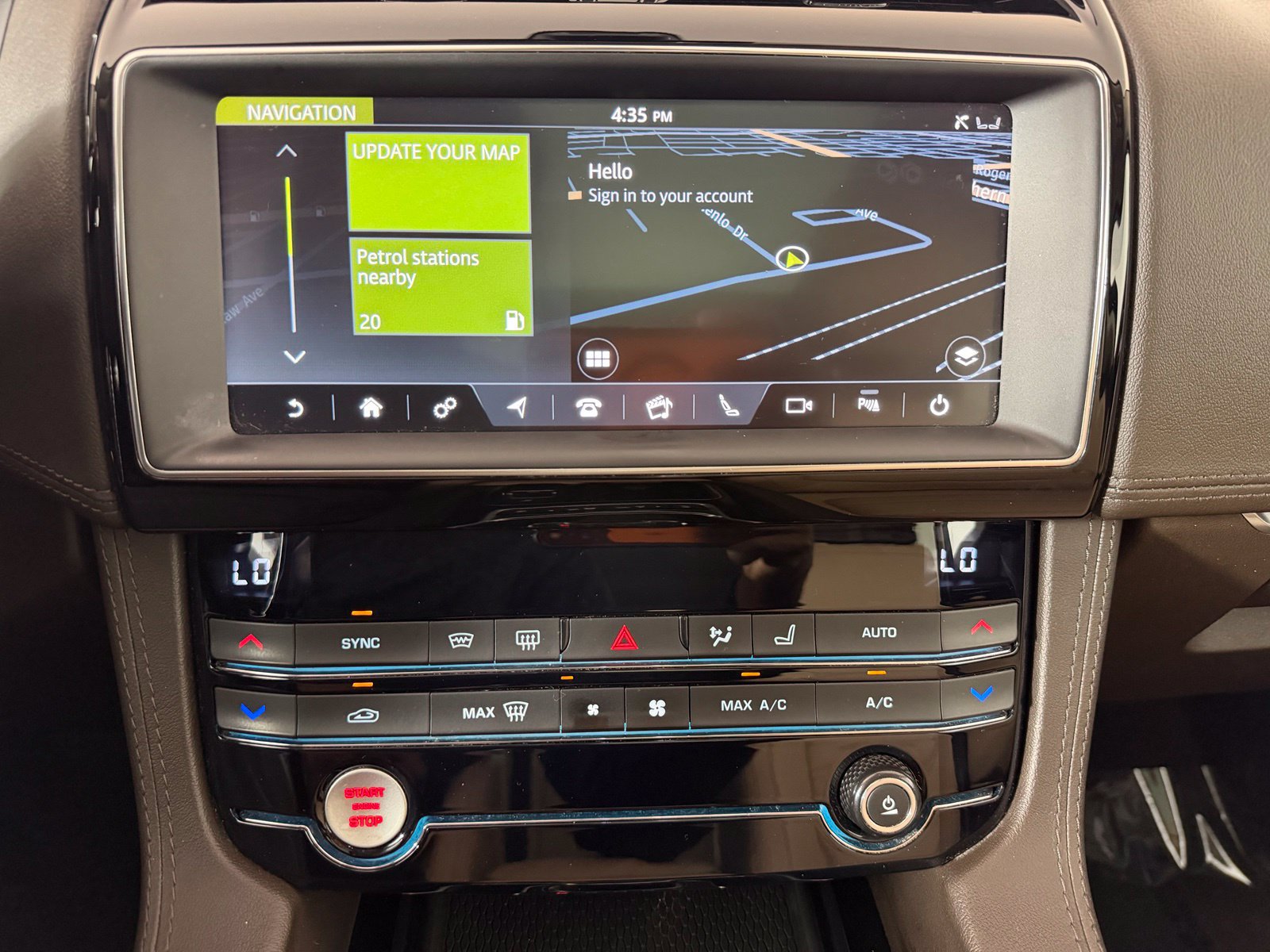 Used 2020 Jaguar F-PACE Prestige AWD/4WD image 22