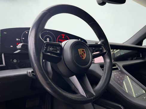 Used 2020 Porsche Taycan 4S image 67